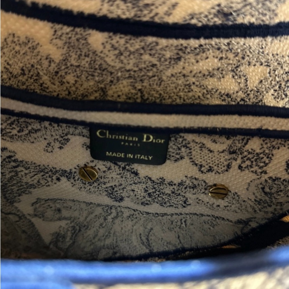 Dior Toile de Jouy saddle bag - Picture 4 of 8